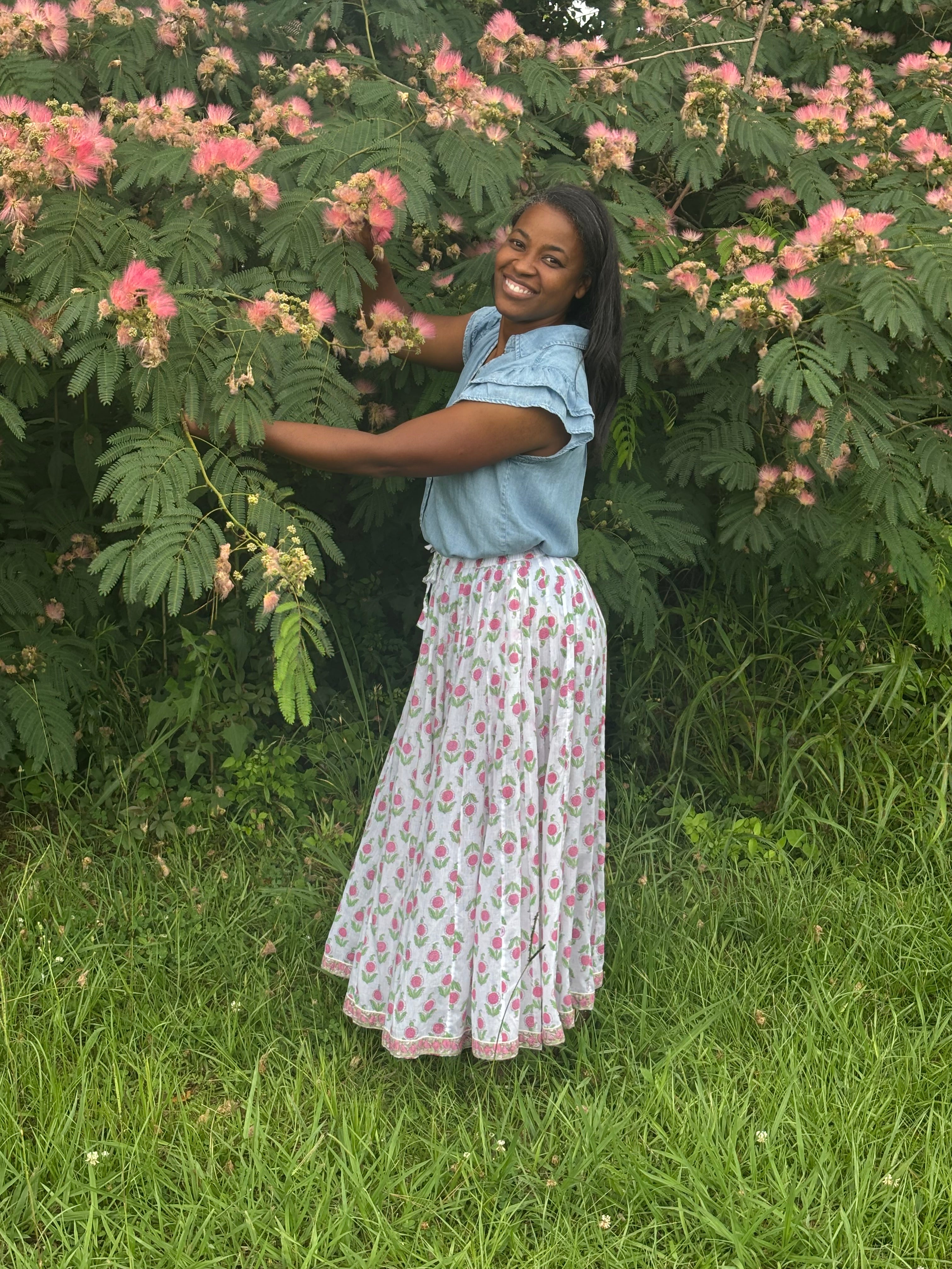 Harvesting Mimosa Blooms: The "Tree of Happiness" in June
